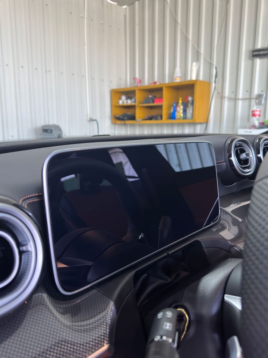 Ekran Kalkanı Mercedes C200 Multimedya 9H Ekran Koruyucu