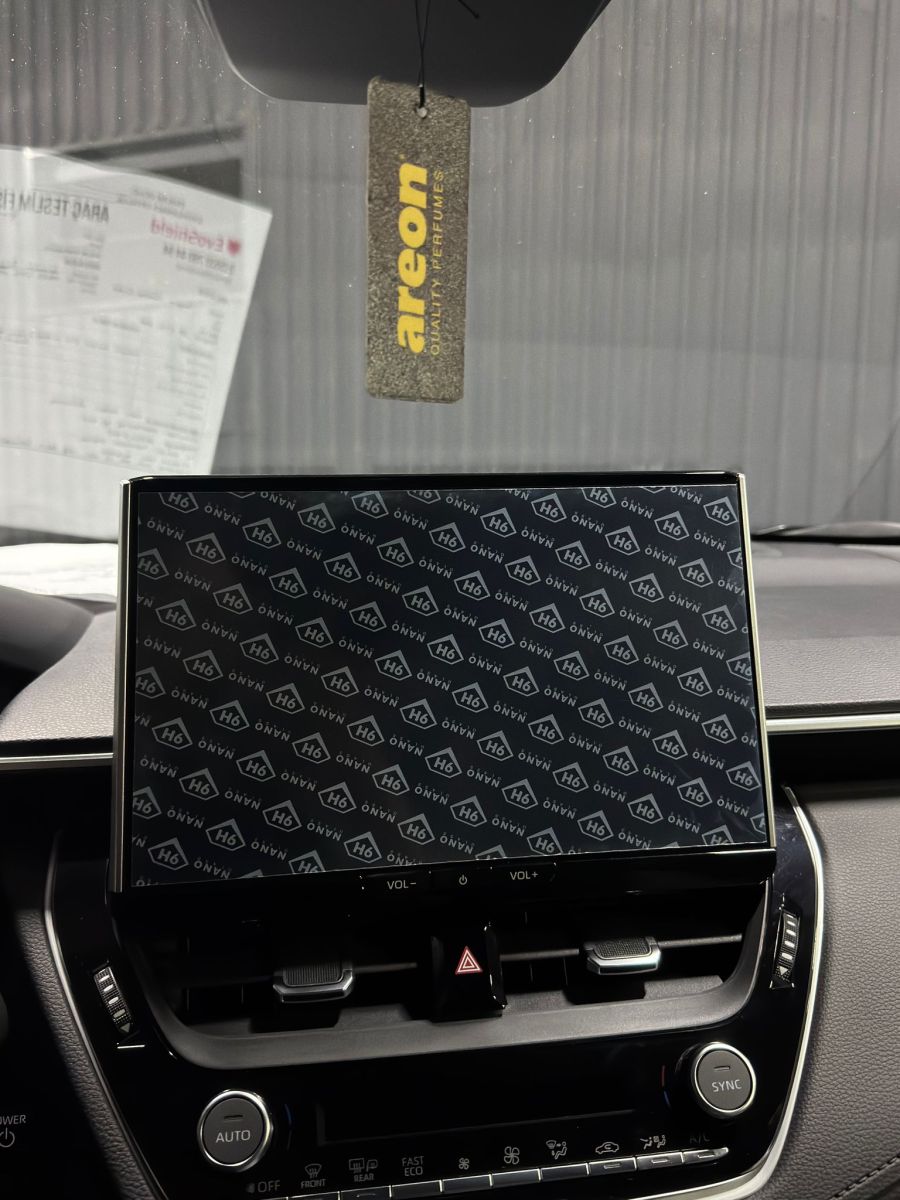 Ekran Kalkanı Opel Astra Multimedya 9H Ekran Koruyucu